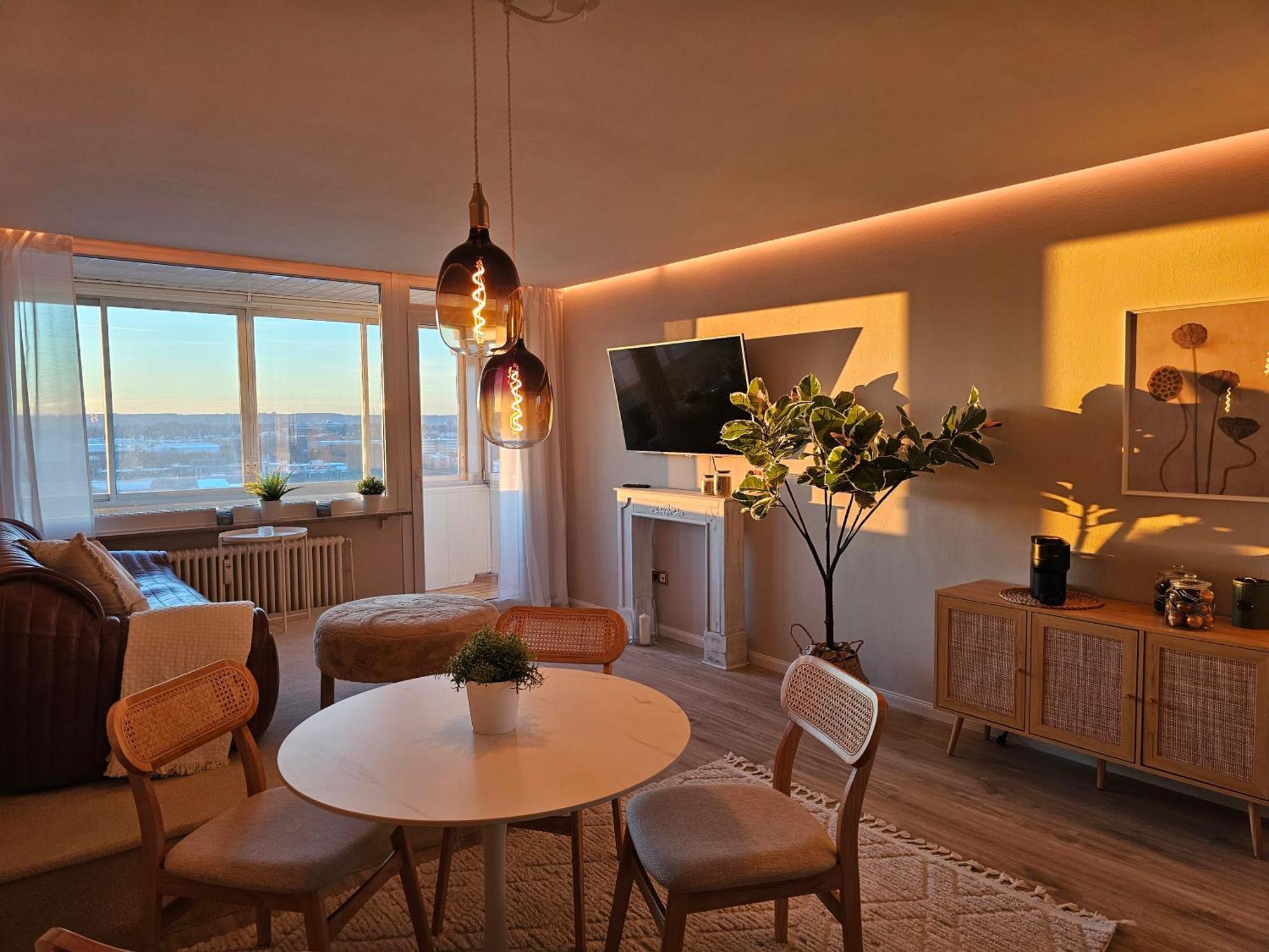 Stylische Sunset-Wohnung Аугсбург Экстерьер фото